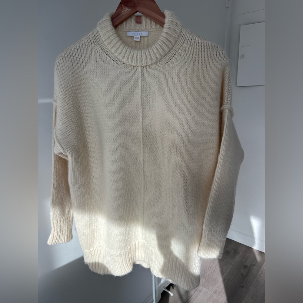 LUNYA Cozy Cream Women's Sweater XS / S